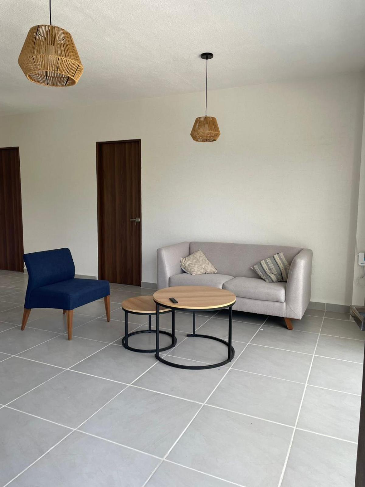 With 3 Bedrooms, Ac, Pool And Clubhouse * Playa del Carmen