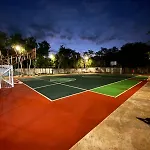 Apartment With 3 Bedrooms, Ac, Pool And Clubhouse