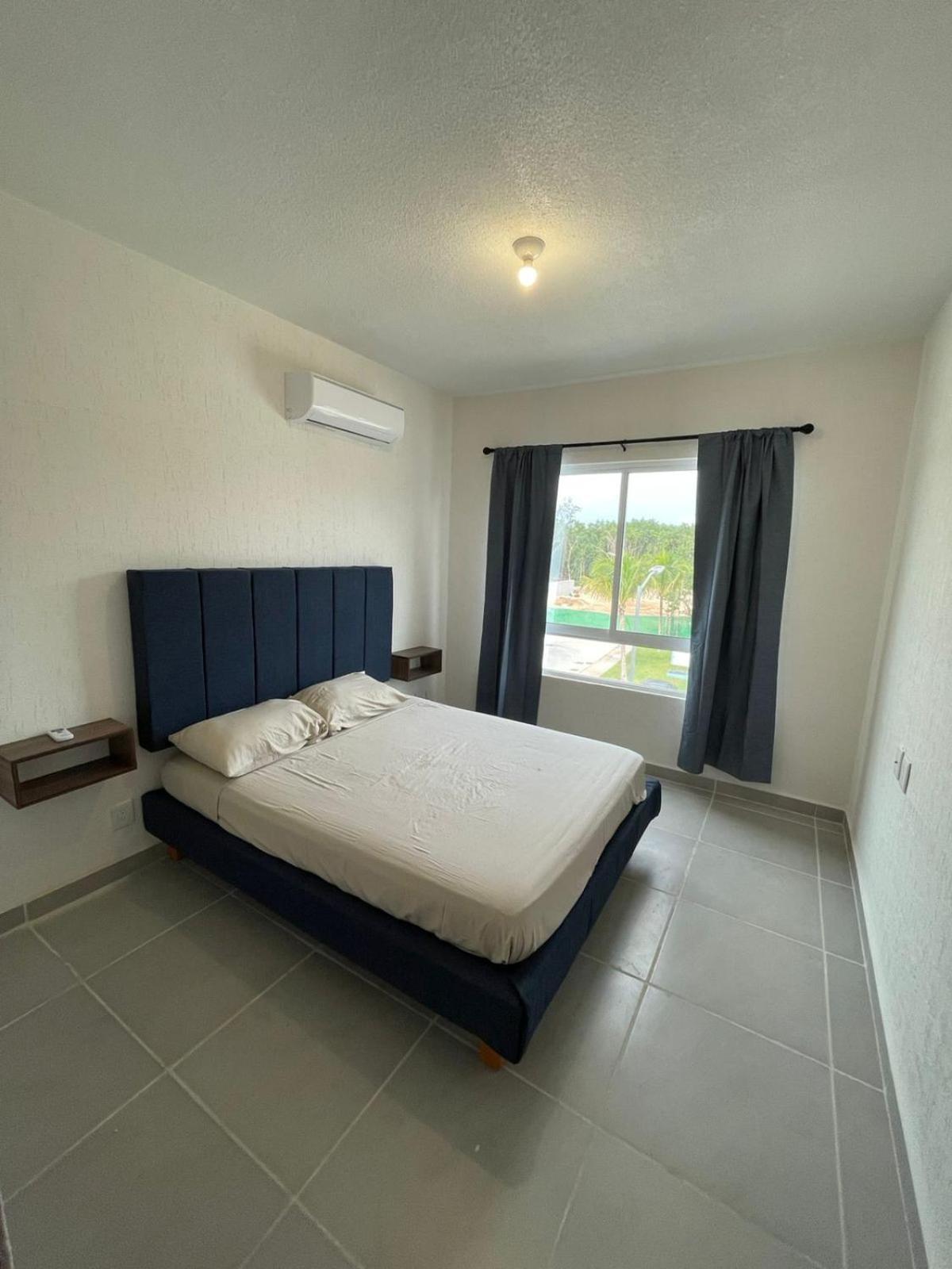 Apartamento With 3 Bedrooms, Ac, Pool And Clubhouse
